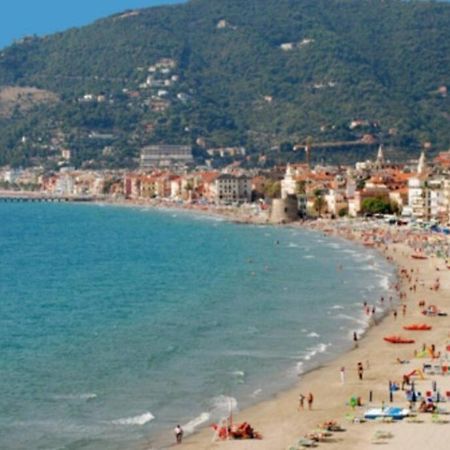 Bilocale A 15 Min Da Alassio E Albenga Lejlighed Ranzo-Borgo Eksteriør billede